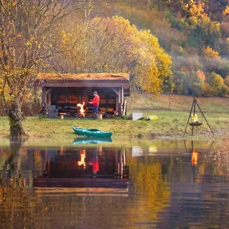 Nesvika Nature Reserve Only 20 Min Away From Appartement *